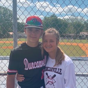 Meet your Posher, Makenzie